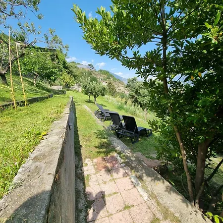 Holiday home Casa Le Vignole - *